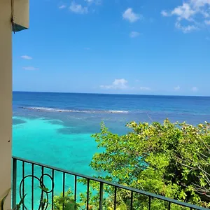 munzels-boho-beach-retreat.hotelsochorios.net/